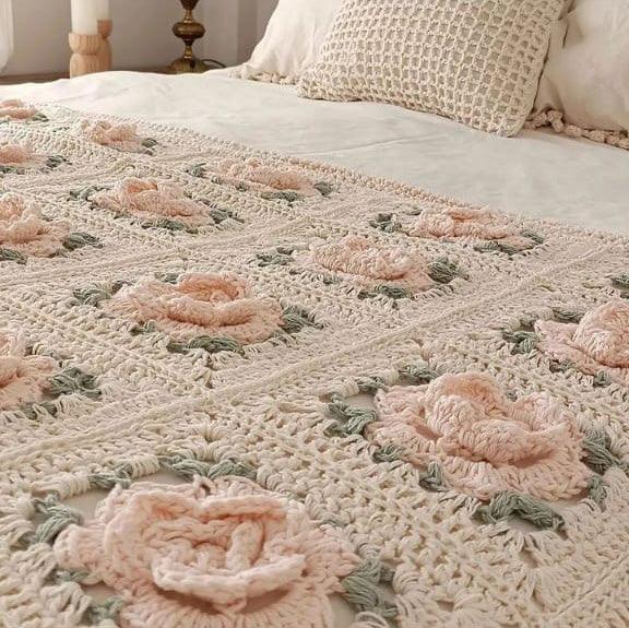 Bed Throw with Flowers & Tassels on Two Sides